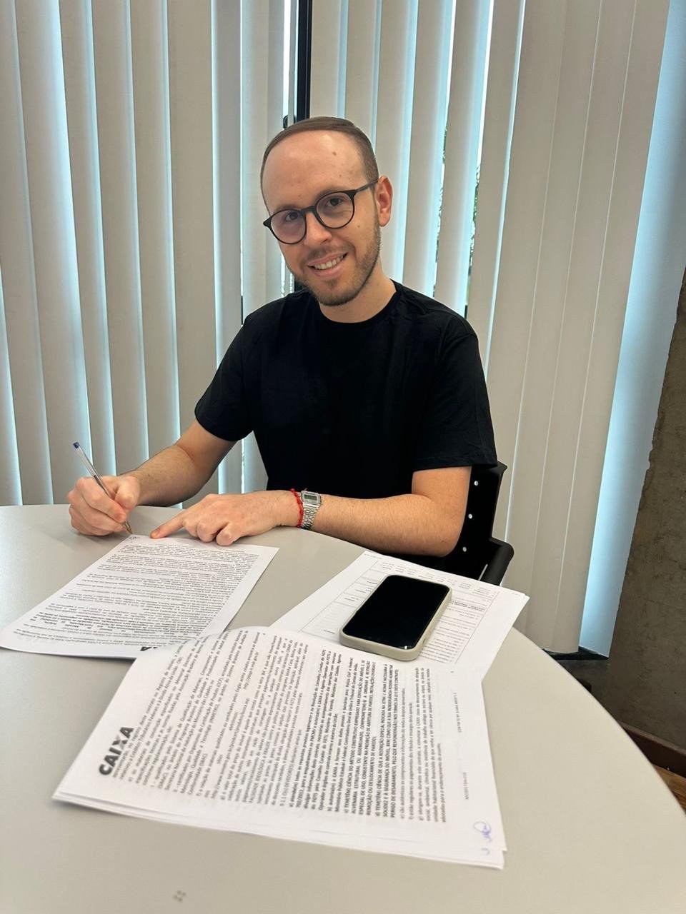 Assinatura de contrato CAIXA – Octa
